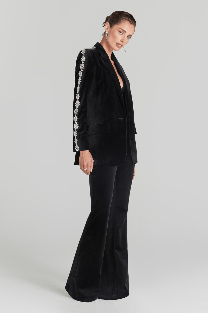 Pobble-3-Piece-Suit